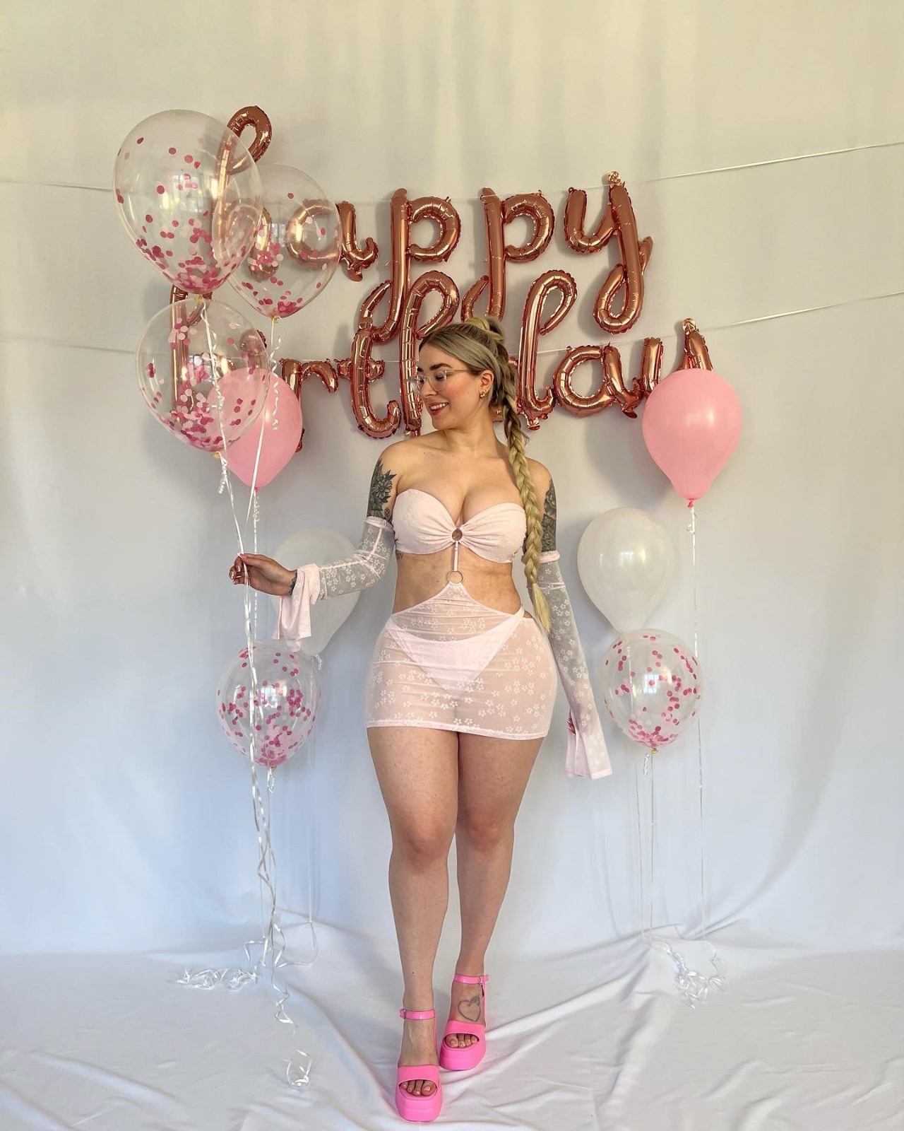 Escort Bella 7206046618