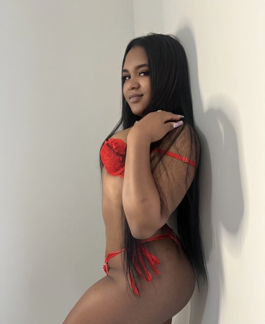 Escort 7864075566