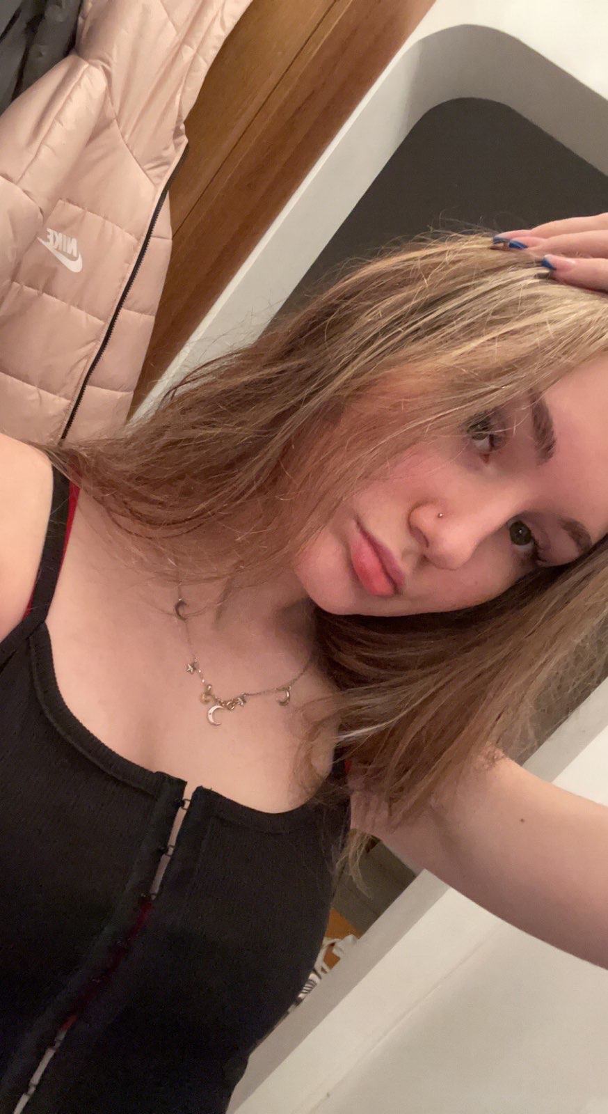 Escort Lisa 16094810362