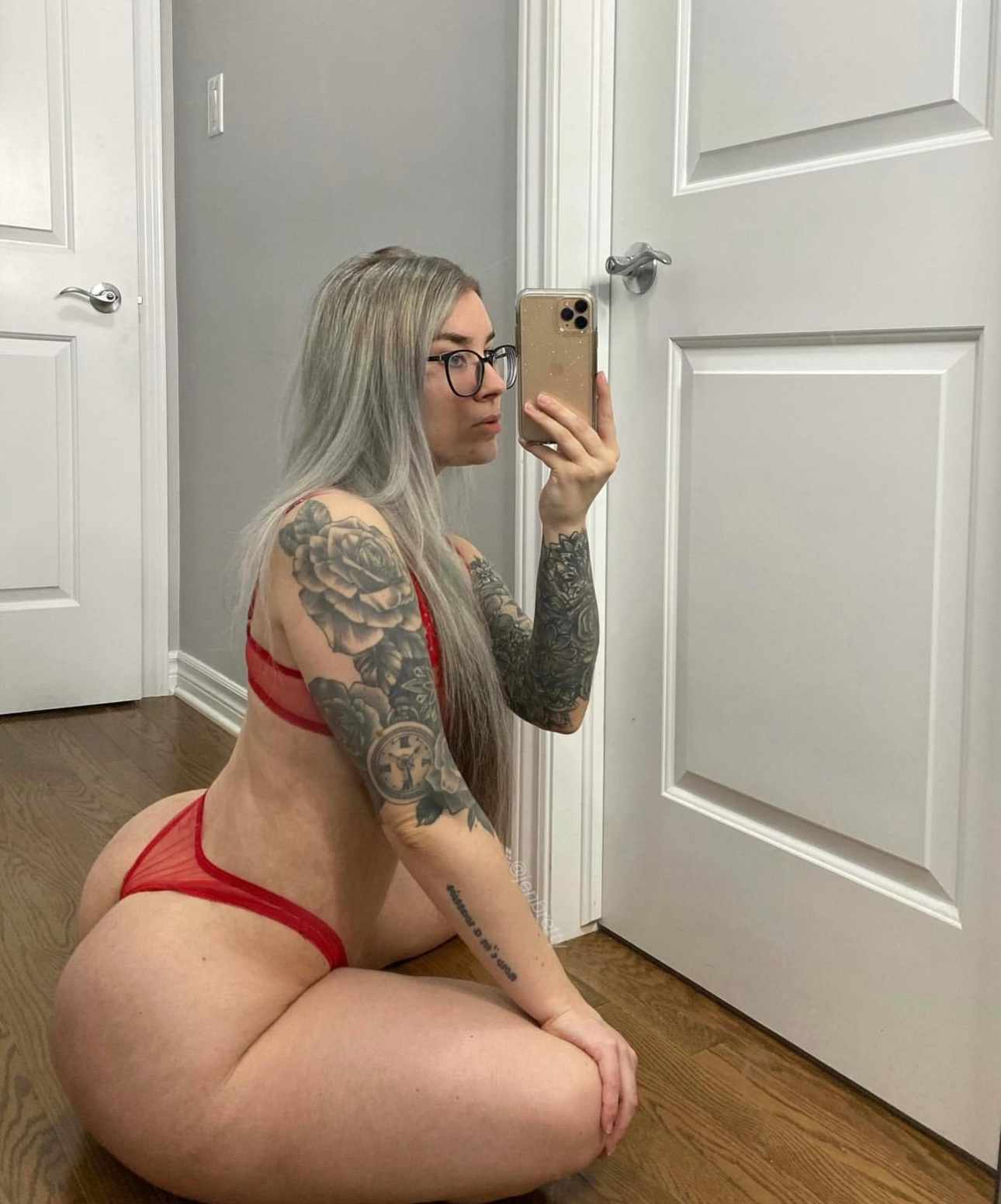 Escort Pamela 8322438707