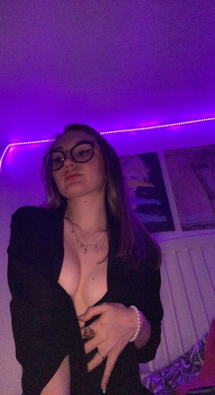Escort Beauty Tiana 2096457626